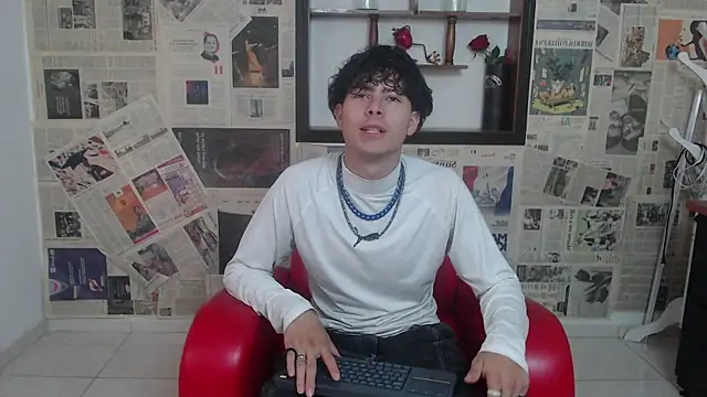 sebastian rougue online show from April 7, 2026, 8:20 pm