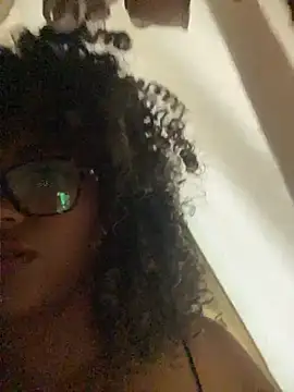 Kendra curly online show from June 25, 2026, 12:21 am