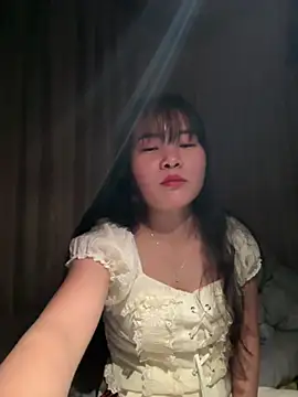 Naked-xx online show from May 21, 2026, 3:52 pm