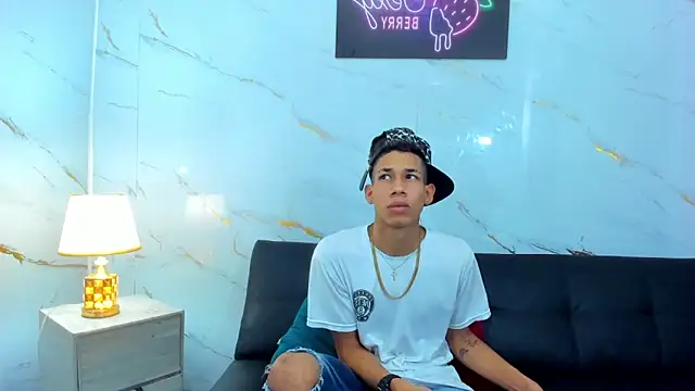 Black khom online show from March 27, 2026, 5:13 am