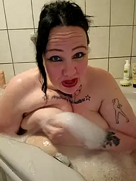 Snapshot of Noraya_ink chatting on April 3, 2026, 6:17 pm Noraya ink online show from April 3, 2026, 6:17 pm