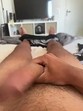 cum king75 online show from May 1, 2026, 10:31 am