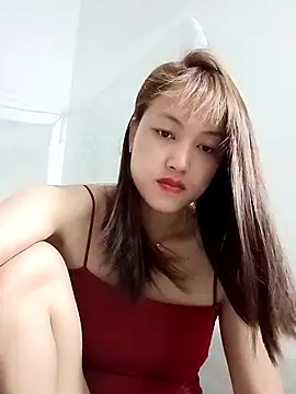 -Bitilu- online show from April 15, 2026, 7:58 pm