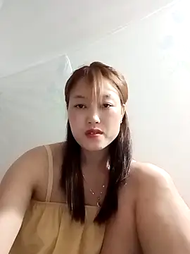 -Bitilu- online show from April 24, 2026, 1:57 pm