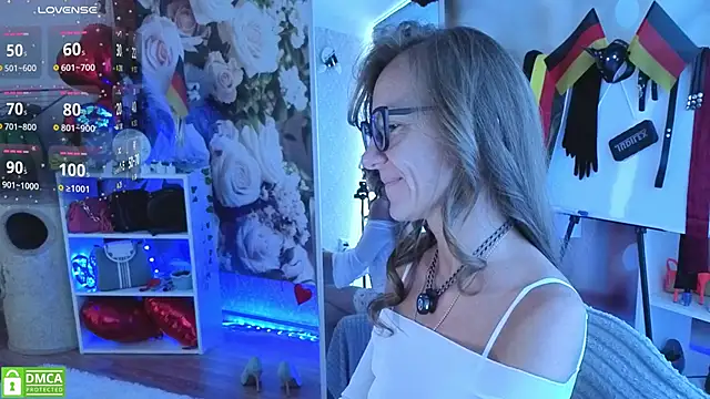 Snapshot of jesica_mooonn chatting on June 27, 2026, 4:17 am jesica mooonn online show from June 27, 2026, 4:17 am