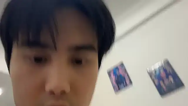 Snapshot of RaTnT chatting on April 12, 2026, 4:01 pm RaTnT online show from April 12, 2026, 4:01 pm