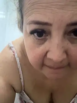Martinacurvy  online show from June 11, 2026, 7:12 pm