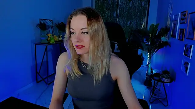 VireliaMoonfall online show from May 29, 2026, 12:25 pm