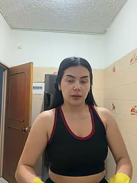 Snapshot of Cami_olarte chatting on July 13, 2026, 10:56 pm Cami olarte online show from July 13, 2026, 10:56 pm