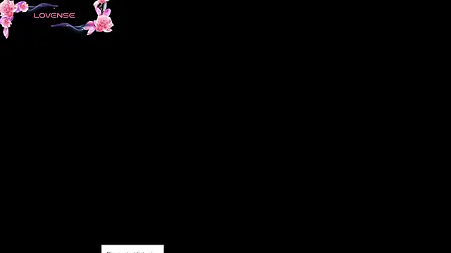 Snapshot of MoollyLove chatting on May 9, 2026, 12:32 pm MoollyLove online show from May 9, 2026, 12:32 pm