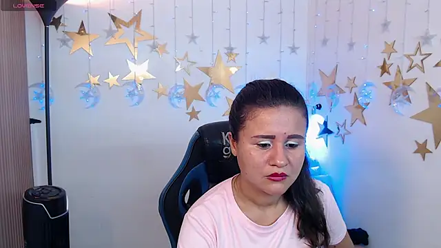 Snapshot of sara_ar1 chatting on March 27, 2026, 2:06 pm sara ar1 online show from March 27, 2026, 2:06 pm