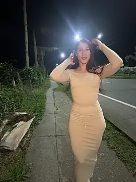 Snapshot of Debby_ryann chatting on May 16, 2026, 5:15 am Debby ryann online show from May 16, 2026, 5:15 am