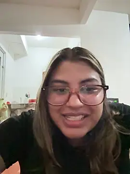 Snapshot of C1N09 chatting on June 4, 2026, 6:08 am C1N09 online show from June 4, 2026, 6:08 am