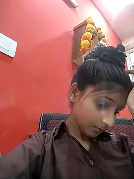 TANU01990 online show from April 18, 2026, 4:05 am