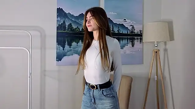 Snapshot of CherlyGuss chatting on March 28, 2026, 5:51 am CherlyGuss online show from March 28, 2026, 5:51 am