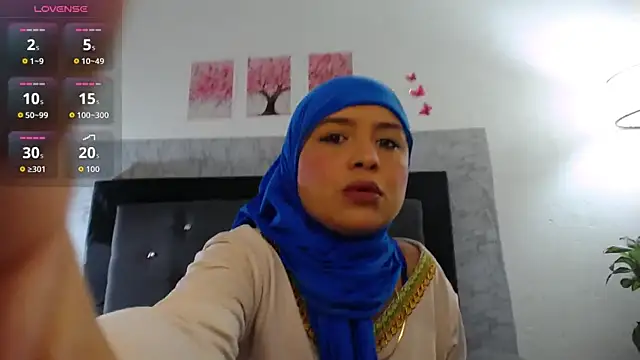 Snapshot of alia_asad chatting on April 21, 2026, 11:49 am alia asad online show from April 21, 2026, 11:49 am