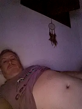 Snapshot of Fernando_carneiro chatting on November 8, 2025, 2:56 am Fernando carneiro online show from November 8, 2025, 2:56 am