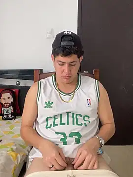 Snapshot of Johannes_mills chatting on May 2, 2026, 2:44 pm Johannes mills online show from May 2, 2026, 2:44 pm