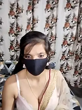 Snapshot of Cute-Adhya chatting on May 3, 2026, 6:25 pm Cute-Adhya online show from May 3, 2026, 6:25 pm