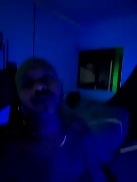 Snapshot of RickDonn chatting on March 28, 2026, 11:04 pm RickDonn online show from March 28, 2026, 11:04 pm