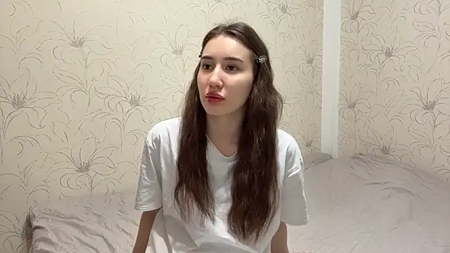 NamiLoon online show from April 1, 2026, 4:02 am