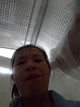 Snapshot of hanameo chatting on April 16, 2026, 2:51 pm hanameo online show from April 16, 2026, 2:51 pm