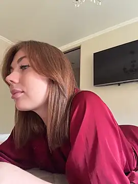 Snapshot of AriaPureTemptation chatting on May 7, 2026, 2:17 am AriaPureTemptation online show from May 7, 2026, 2:17 am