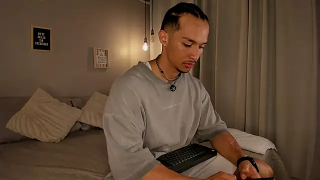 dominik drake online show from April 30, 2026, 12:55 pm