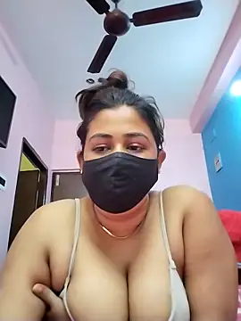 Rimi40464 online show from May 7, 2026, 5:46 am