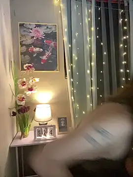 Snapshot of _Flirtyprincess_ chatting on June 24, 2026, 5:45 pm Flirtyprincess online show from June 24, 2026, 5:45 pm
