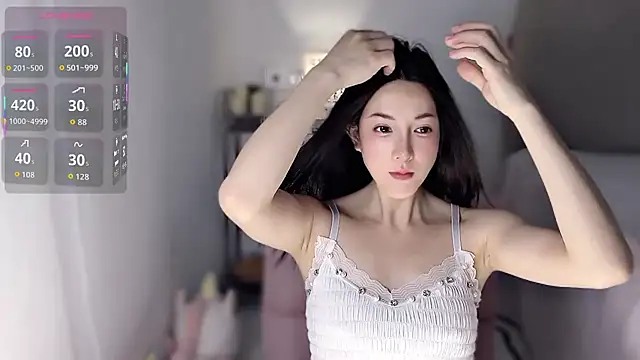 LILI7-LI online show from July 19, 2026, 1:31 am