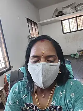 Snapshot of Tamil_Sangeetha chatting on June 12, 2026, 4:44 am Tamil Sangeetha online show from June 12, 2026, 4:44 am