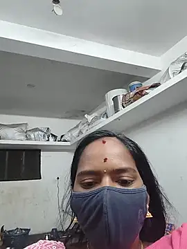 Snapshot of Tamil_Sangeetha chatting on July 10, 2026, 12:04 am Tamil Sangeetha online show from July 10, 2026, 12:04 am