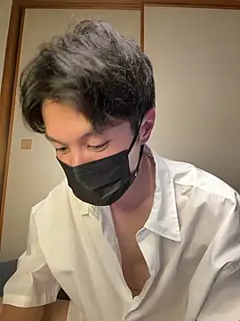-YumaUemura- online show from May 19, 2026, 2:23 pm