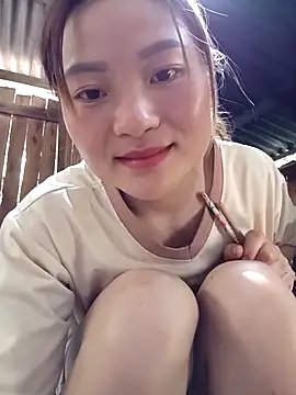 -Tipo- online show from March 31, 2026, 4:02 am