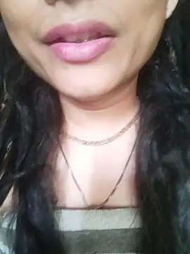 SweetTsAngel online show from April 18, 2026, 3:21 am
