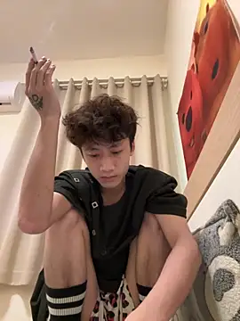 sexyboy-3525 online show from May 10, 2026, 3:44 am