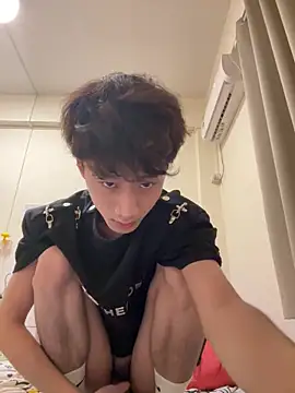 Snapshot of sexyboy-3525 chatting on June 7, 2026, 5:55 am sexyboy-3525 online show from June 7, 2026, 5:55 am