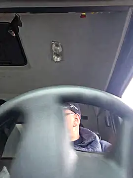 Snapshot of Cristo1982 chatting on March 31, 2026, 6:58 am Cristo1982 online show from March 31, 2026, 6:58 am