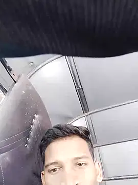 RealBigDickBoy online show from April 13, 2026, 9:15 am