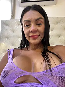 SofiParma online show from April 7, 2026, 7:03 pm
