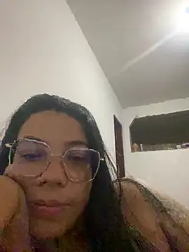 Snapshot of Deusa_Arcana chatting on April 4, 2026, 5:06 am Deusa Arcana online show from April 4, 2026, 5:06 am