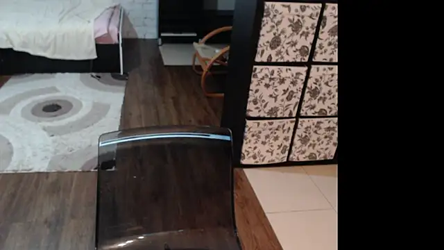 Snapshot of Sweet_hot_shrmp chatting on May 17, 2026, 8:49 pm Sweet hot shrmp online show from May 17, 2026, 8:49 pm