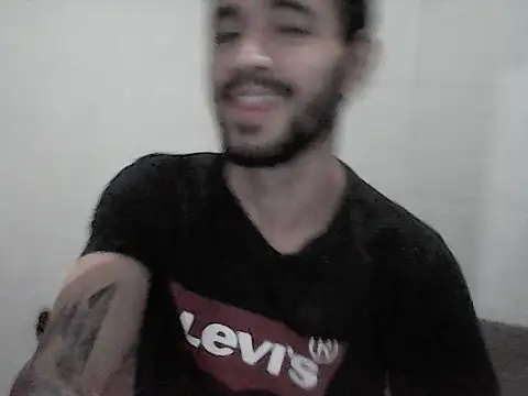 NoxxVx online show from May 15, 2026, 2:07 am