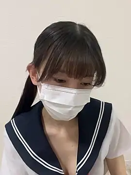 yuki2210 online show from May 1, 2026, 9:25 am