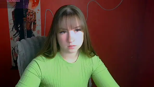 Tiffani Angel online show from May 3, 2026, 5:35 am