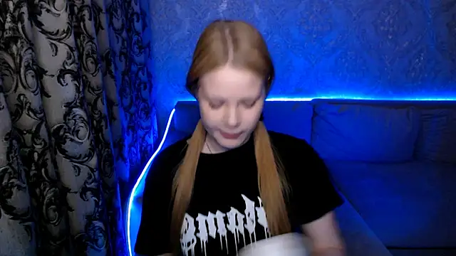 Snapshot of CaseySykes chatting on June 13, 2026, 7:01 pm CaseySykes online show from June 13, 2026, 7:01 pm