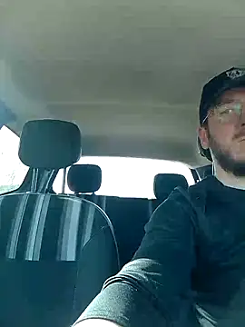 alicancetin11 online show from April 26, 2026, 7:39 am