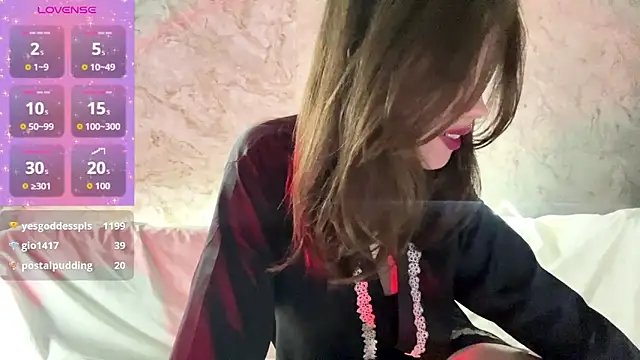 SelenaKiss  online show from April 8, 2026, 3:06 am