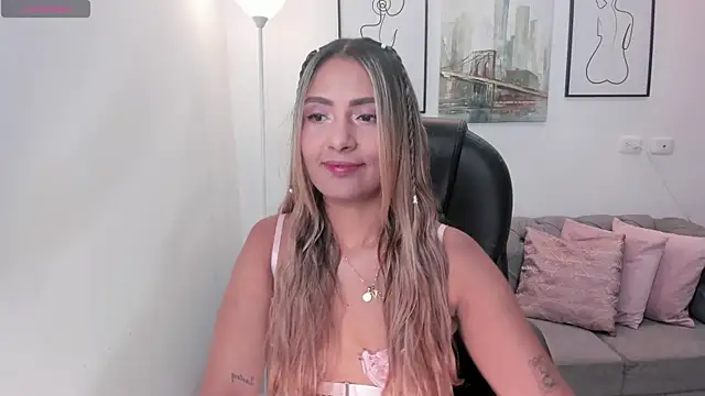 Snapshot of Asura_love chatting on May 2, 2026, 1:49 pm Asura love online show from May 2, 2026, 1:49 pm